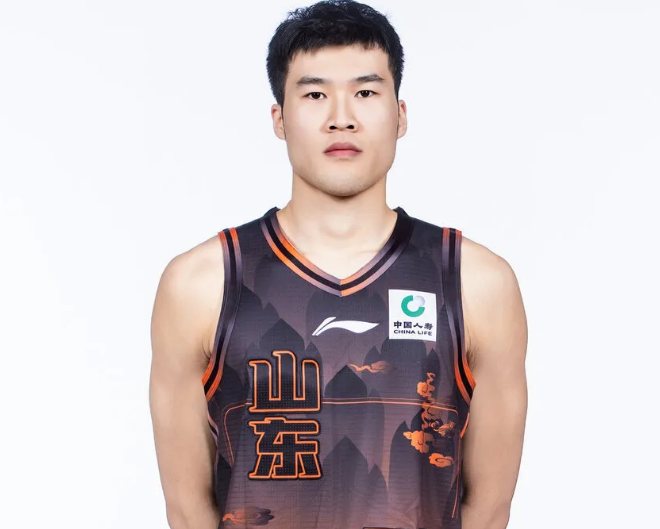 乐竞体育里姆:比利时本身实力很强,今天场上的球权走势也大多偏向他们