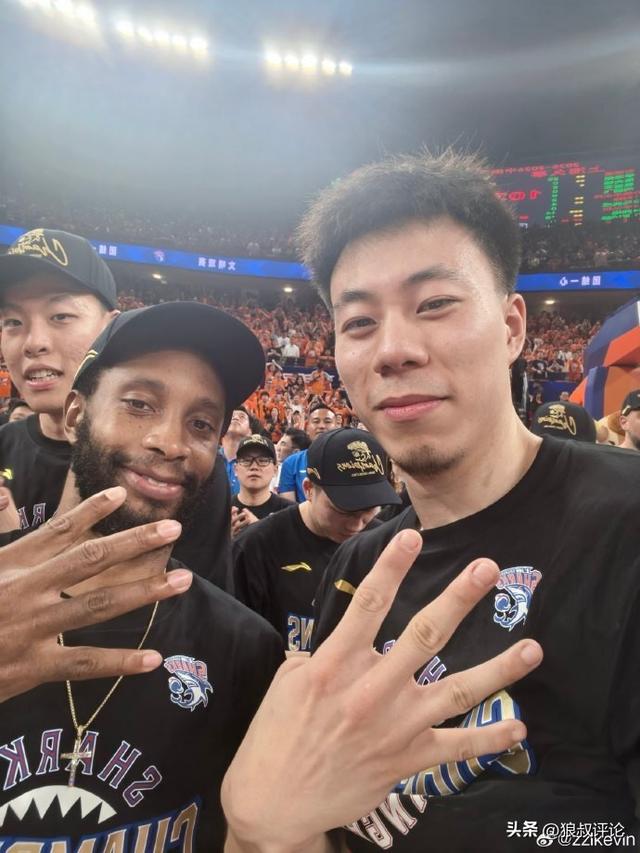 湖人计划送两将 腾空间留里夫斯