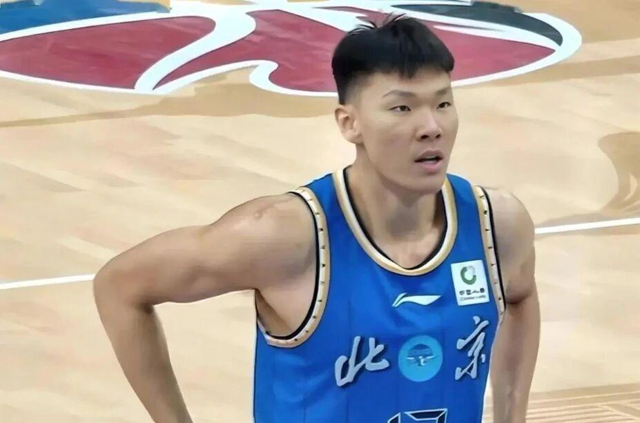 字母哥专注于加盟热火 两队已经谈判数月