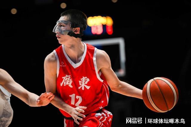 斯马特大概率跳出530万合同，东契奇亲手招募的防守搭档或将离队