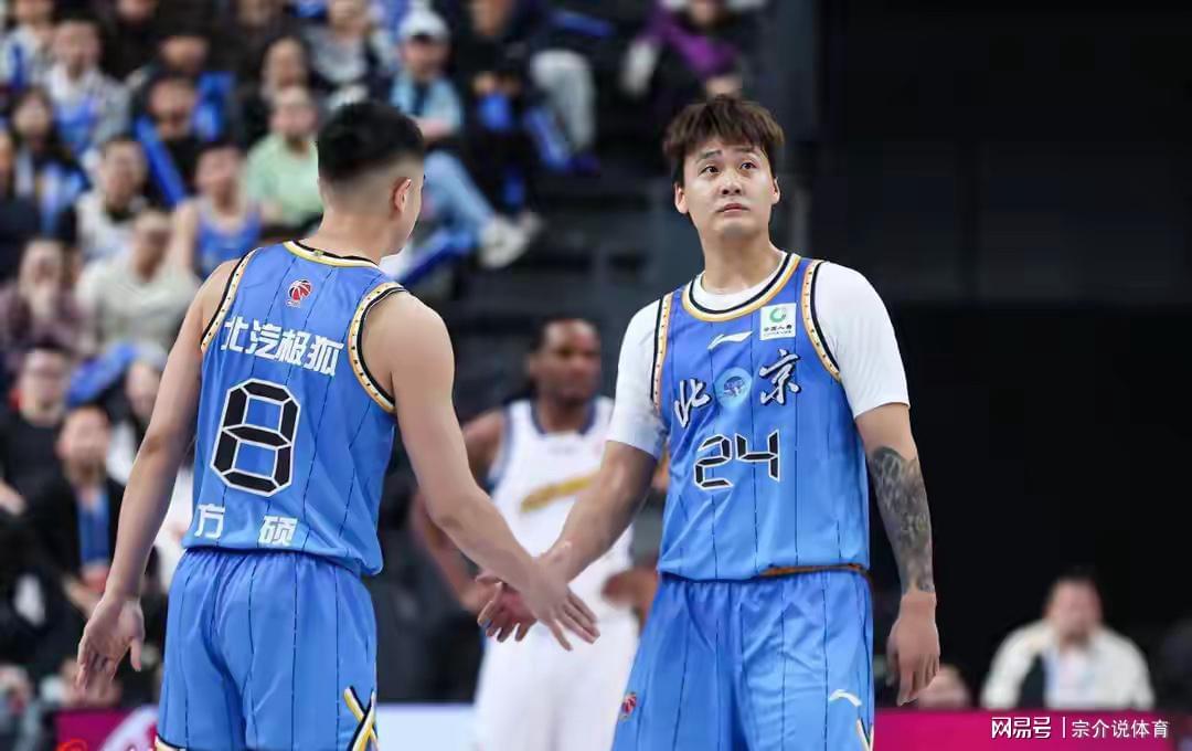 乐竞体育曝湖人有意追墨菲 鹈鹕公布要价