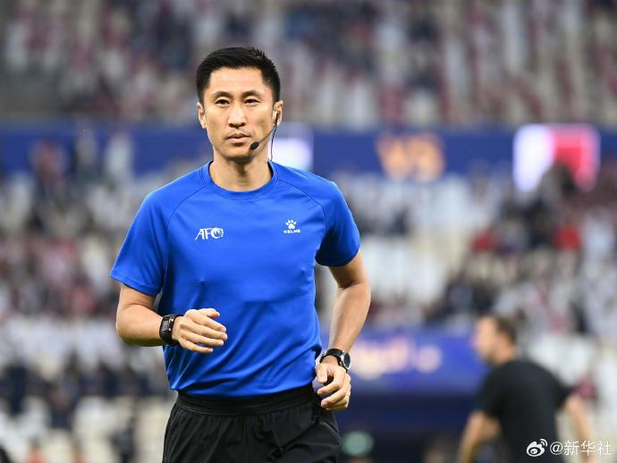 乐竞体育-篮网休赛期欲追里夫斯杜伦补强