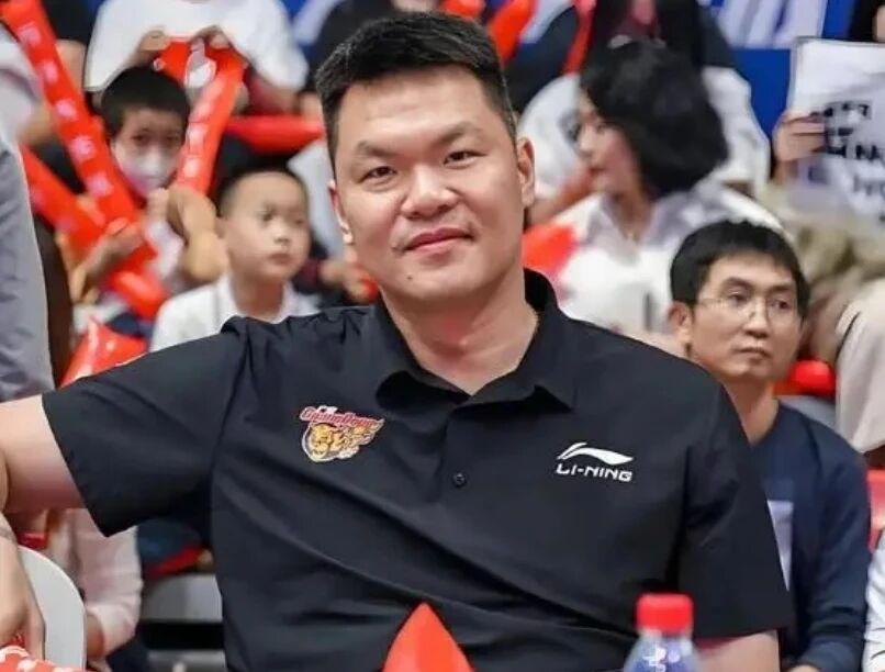 乐竞体育Shams：除斯普利特外 公牛还面试了森林狼助教诺里等三人
