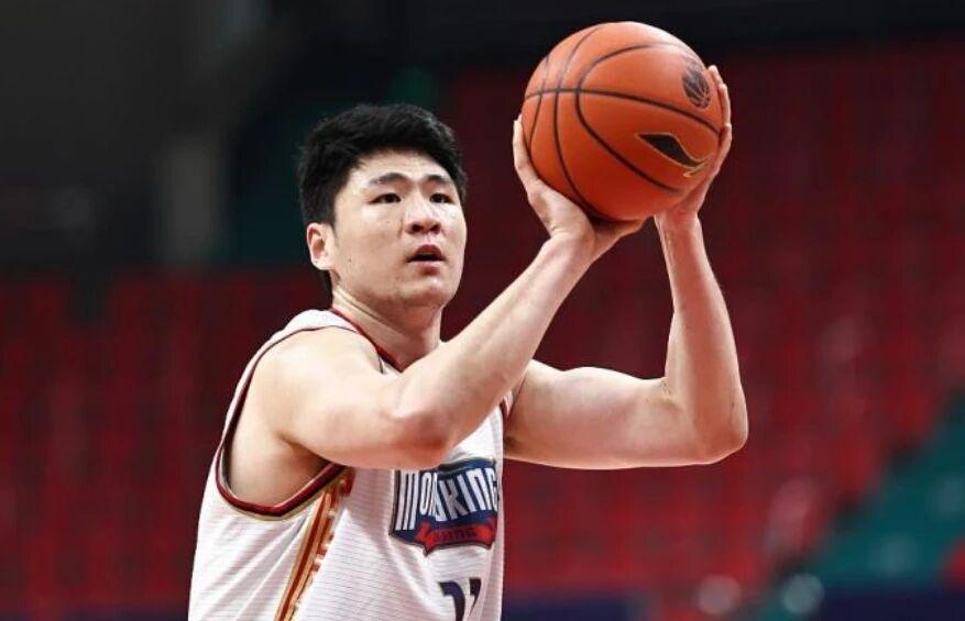 名记预测老鹰大概率不执行库明加选项