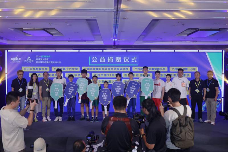 乐竞体育-德尚前队友:德尚知道自己想要什么;他的眼里只有足球