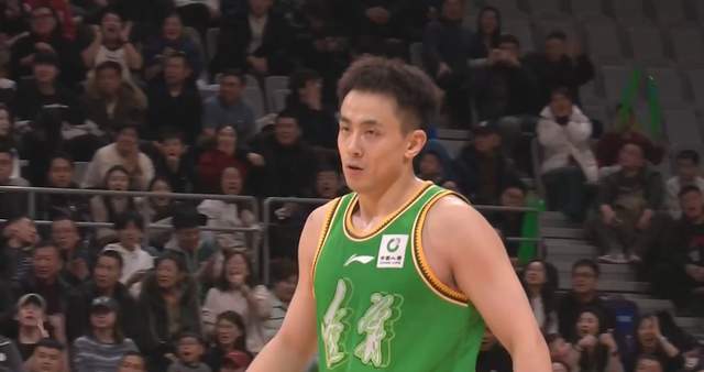 乐竞体育-TA:世界杯粉色球鞋风潮为设计趋势;球员喜欢用亮色体现个性
